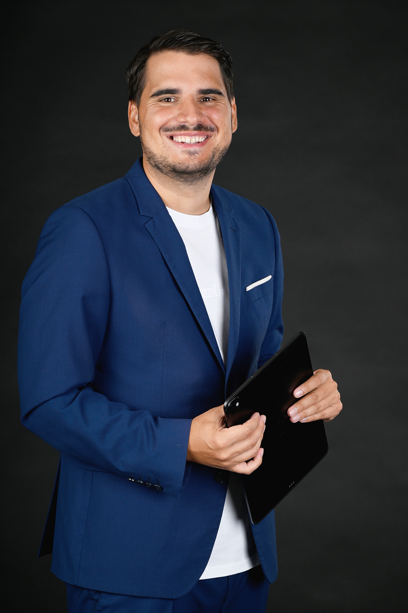 Portrait von Tobias Epple – Gründer und Headcoach von Kompetenz – Der Expertenverlag